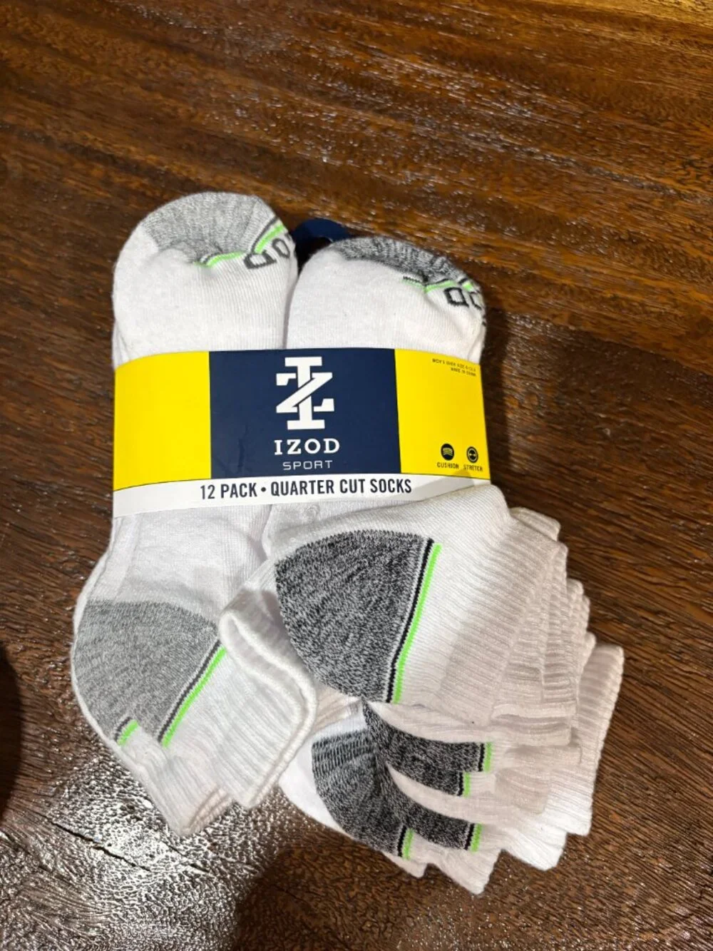 Izod Sport 12 Pack Quarter Cut Cushion Socks Men's 6-12.5 White NEW NIP